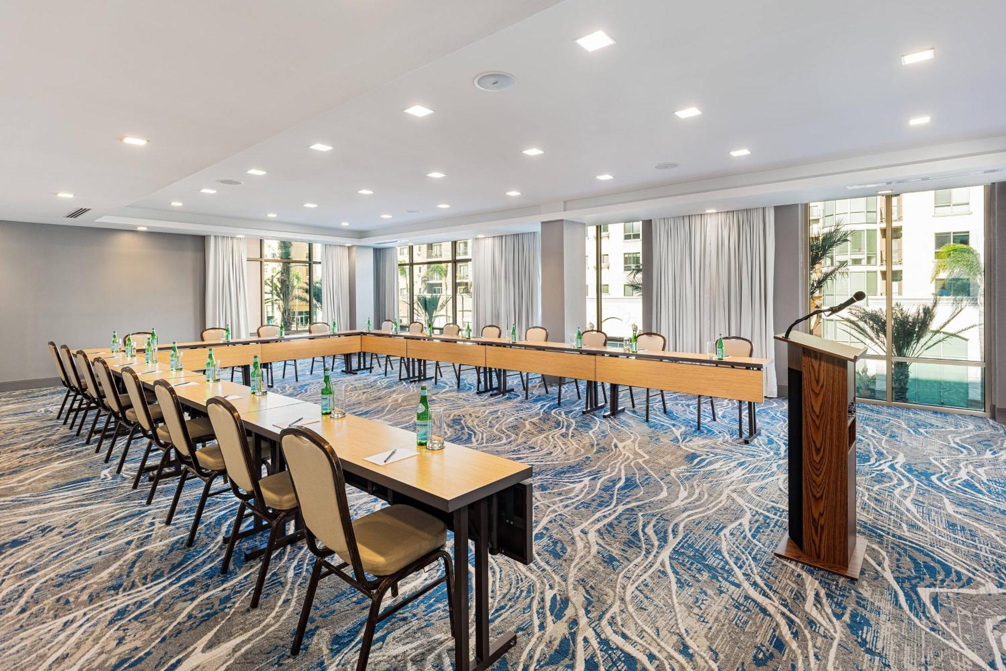 Courtyard By Marriott Los Angeles Monterey Park Ngoại thất bức ảnh